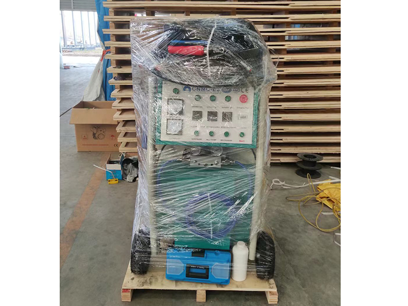 CNMC-E3聚氨酯噴涂機出口澳大利亞